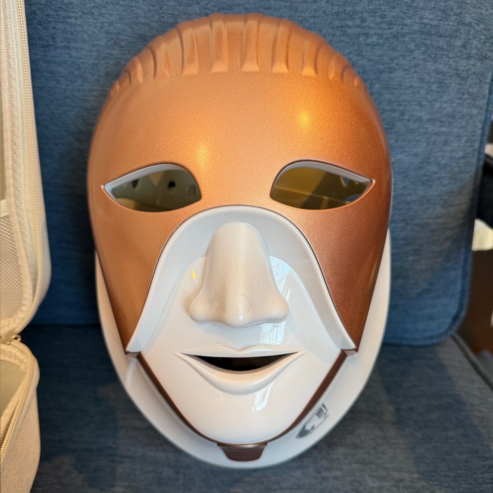 FLASH SALE Cleopatra LED Face Mask